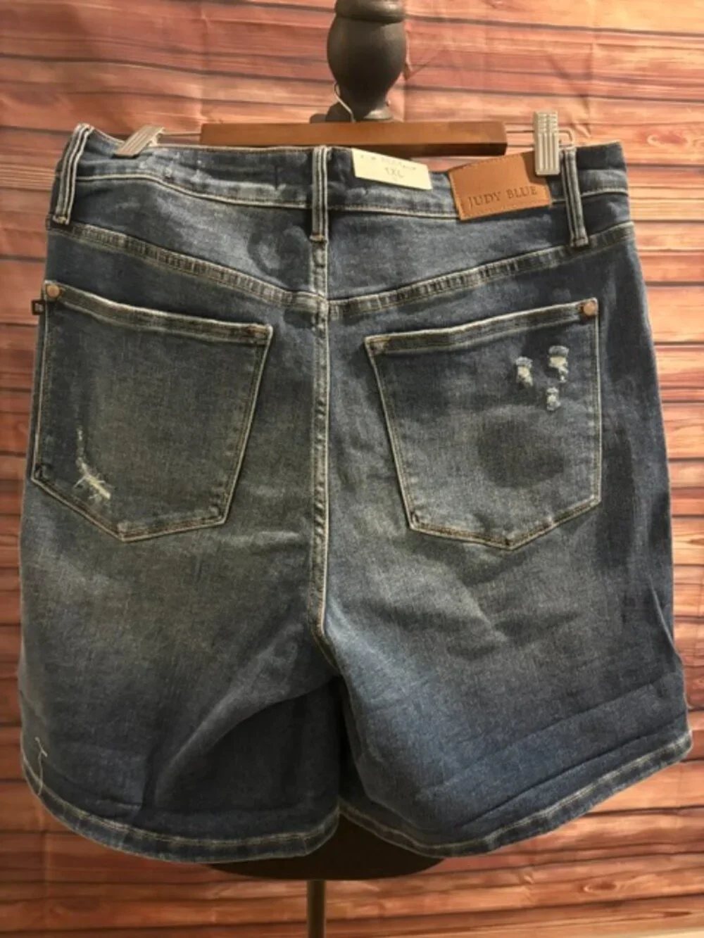 Judy Blue Demi Tummy Control Jean Shorts JB150246DK 1X NWT - Picture 3 of 4